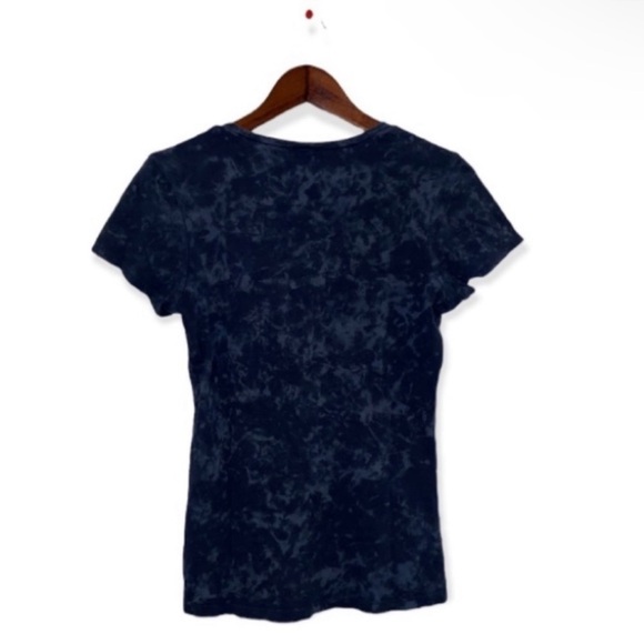 Golds Gym Tee - Picture 4 of 4